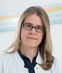 Portrait Dr. med. Anja Gesierich 